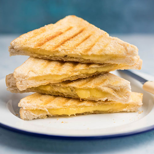 Brunchies Mac & Cheese Toastie in Edinburgh.